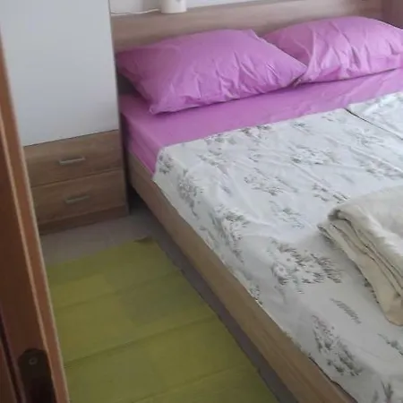 Dolenec Apartman